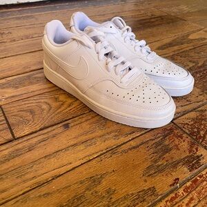 Women’s Nike Court Vision Low